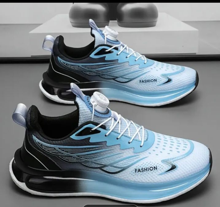 Mens Lightweight Breathable Low Top Sneakers _thumbnail_0